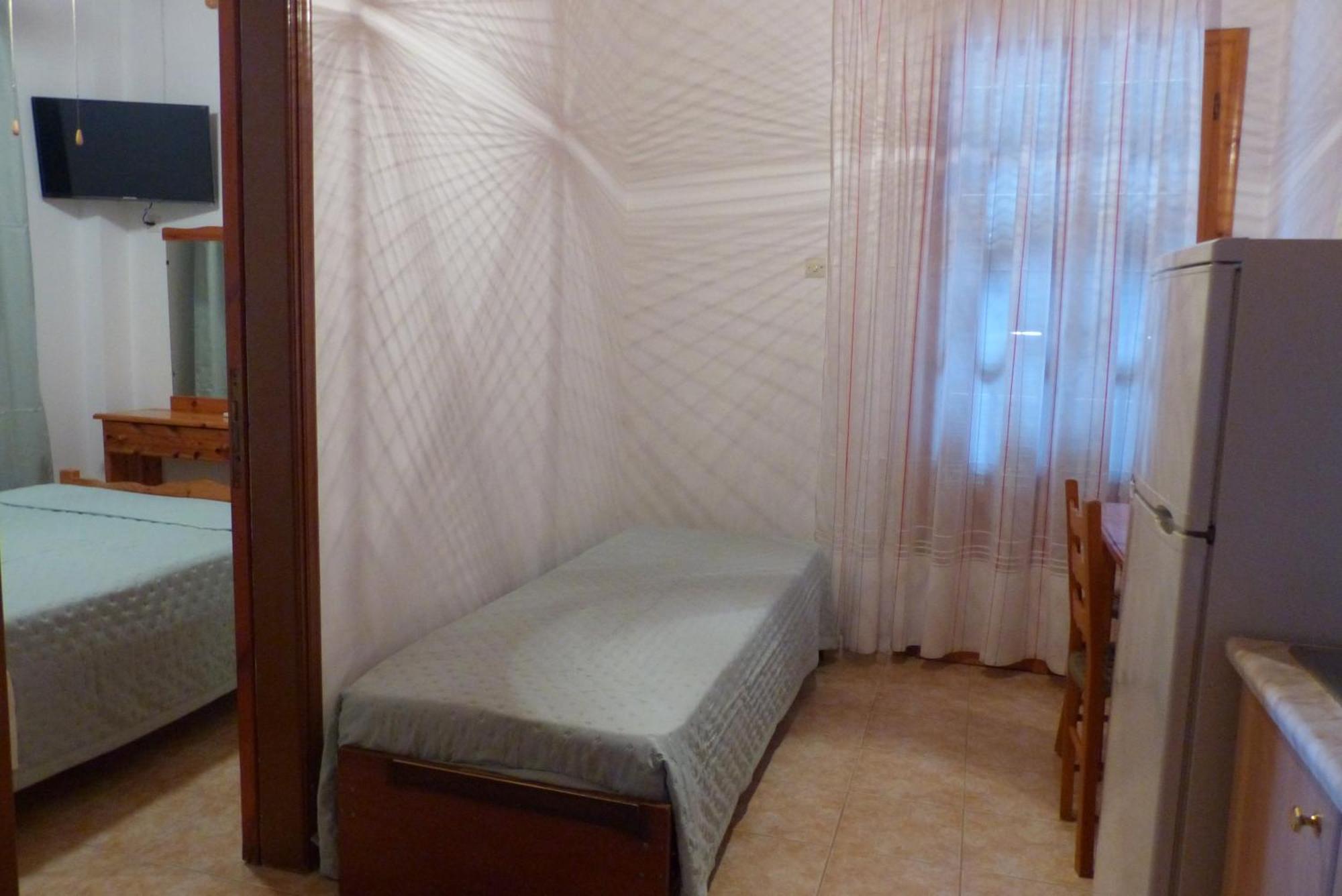 Appartement Circe Pansion à Lixouri Extérieur photo