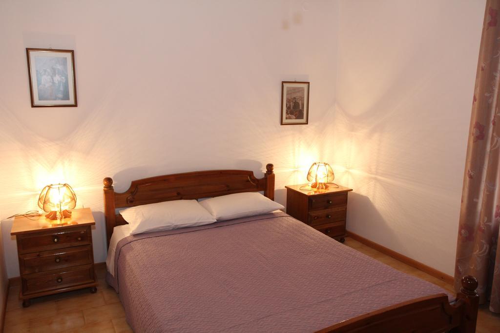 Appartement Circe Pansion à Lixouri Chambre photo