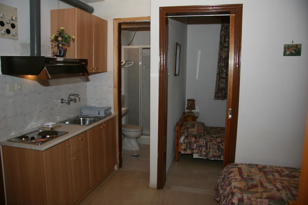 Appartement Circe Pansion à Lixouri Extérieur photo