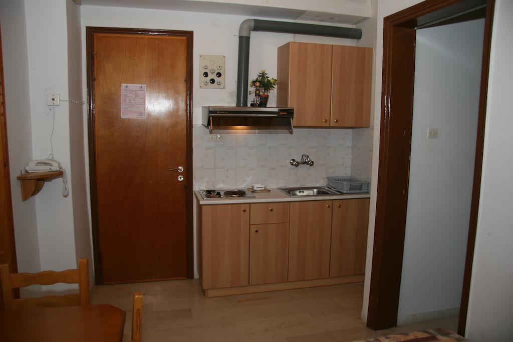 Appartement Circe Pansion à Lixouri Extérieur photo